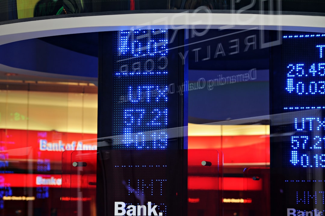 a-bank-sign-in-front-of-a-building-wf1opky4iai